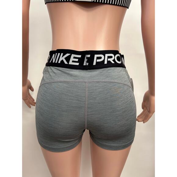 Nike Pro Shorts - Grey - Picture 2 of 5
